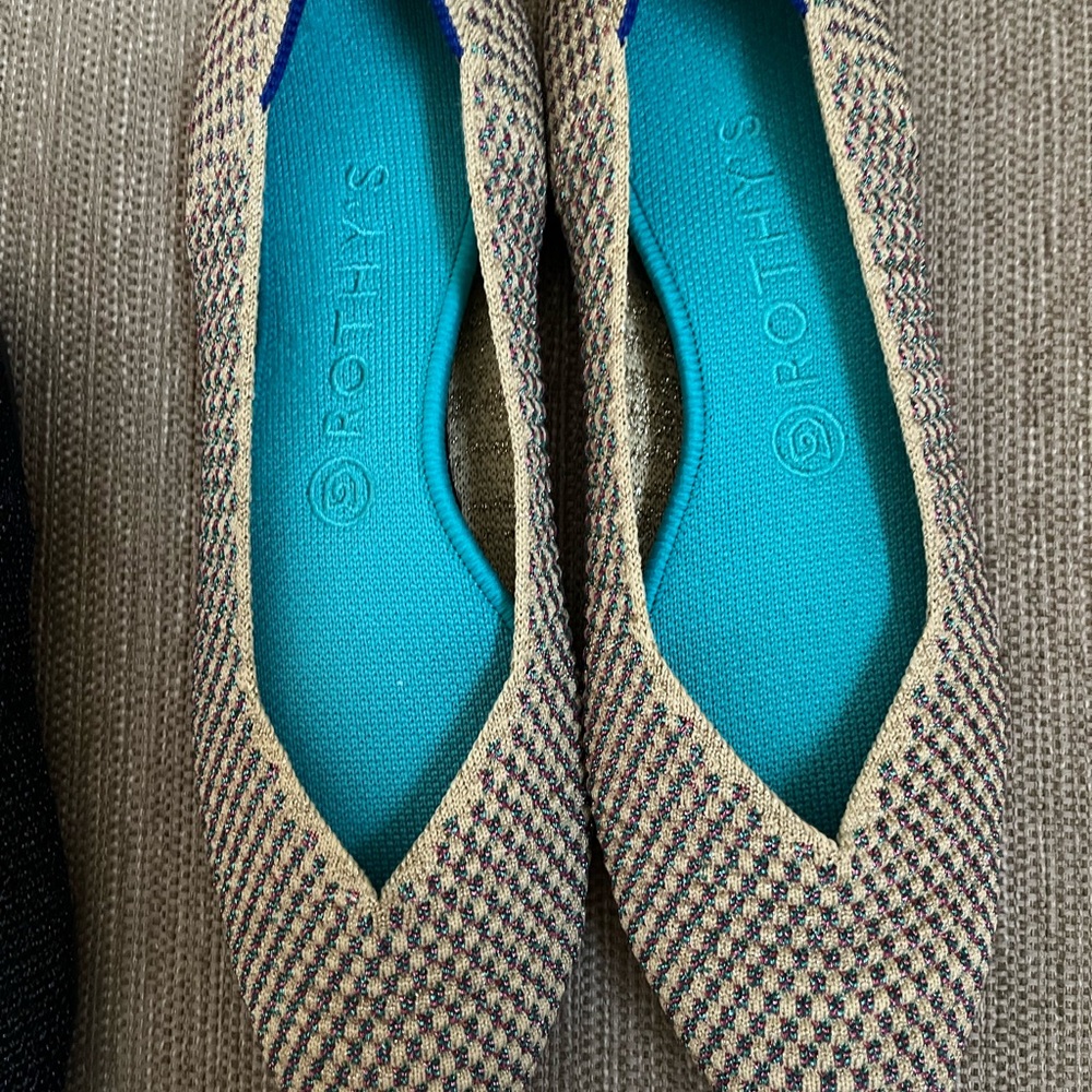 Rothy's Multi Metallic Points, size 10.